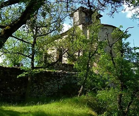 L'0livier Avec Piscine En Aveyron *