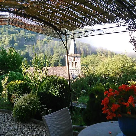 L'0livier Avec Piscine En Aveyron Hébergement de vacances *